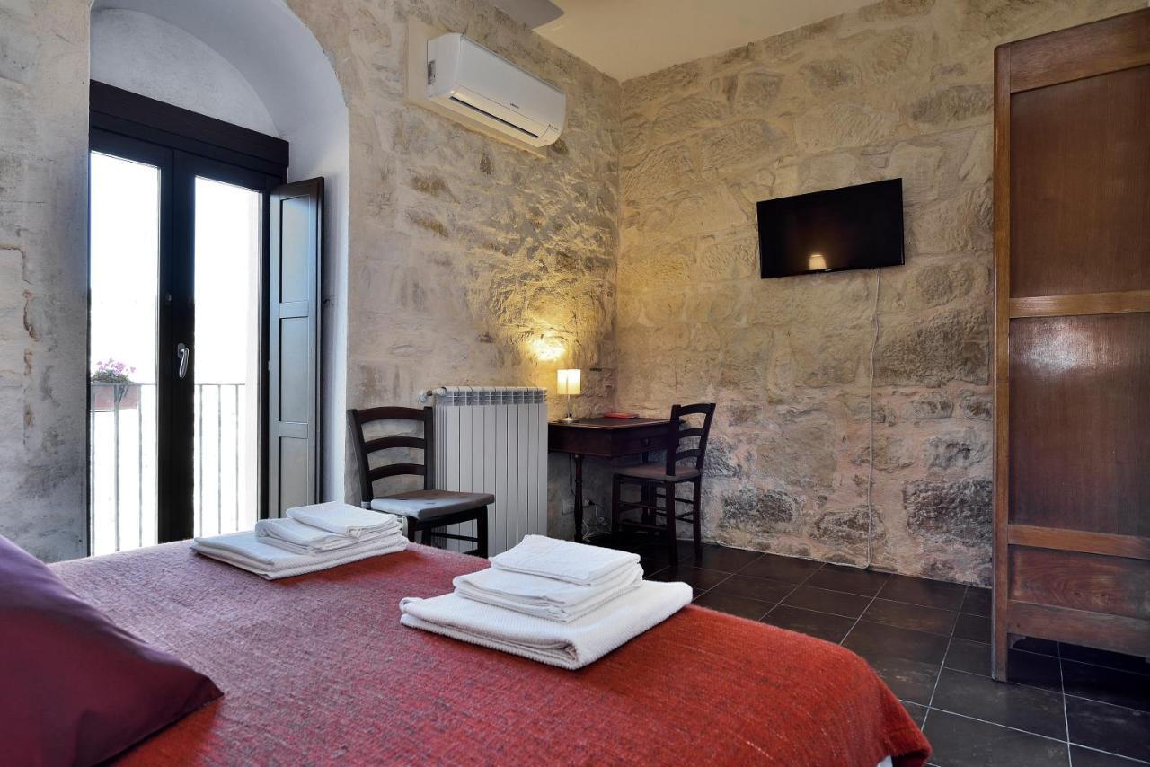 Bed and Breakfast Le Luci Su Ibla - Ospitalita Con Vista Рагуза Екстер'єр фото